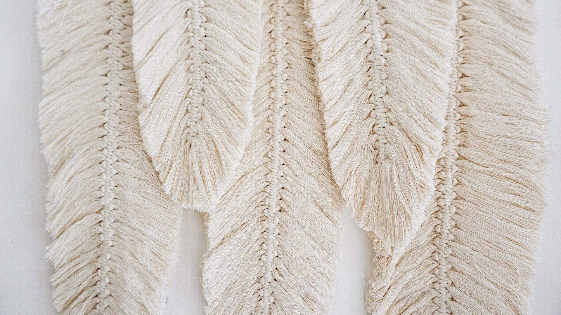 PLUMAS MACRAME XINAXI