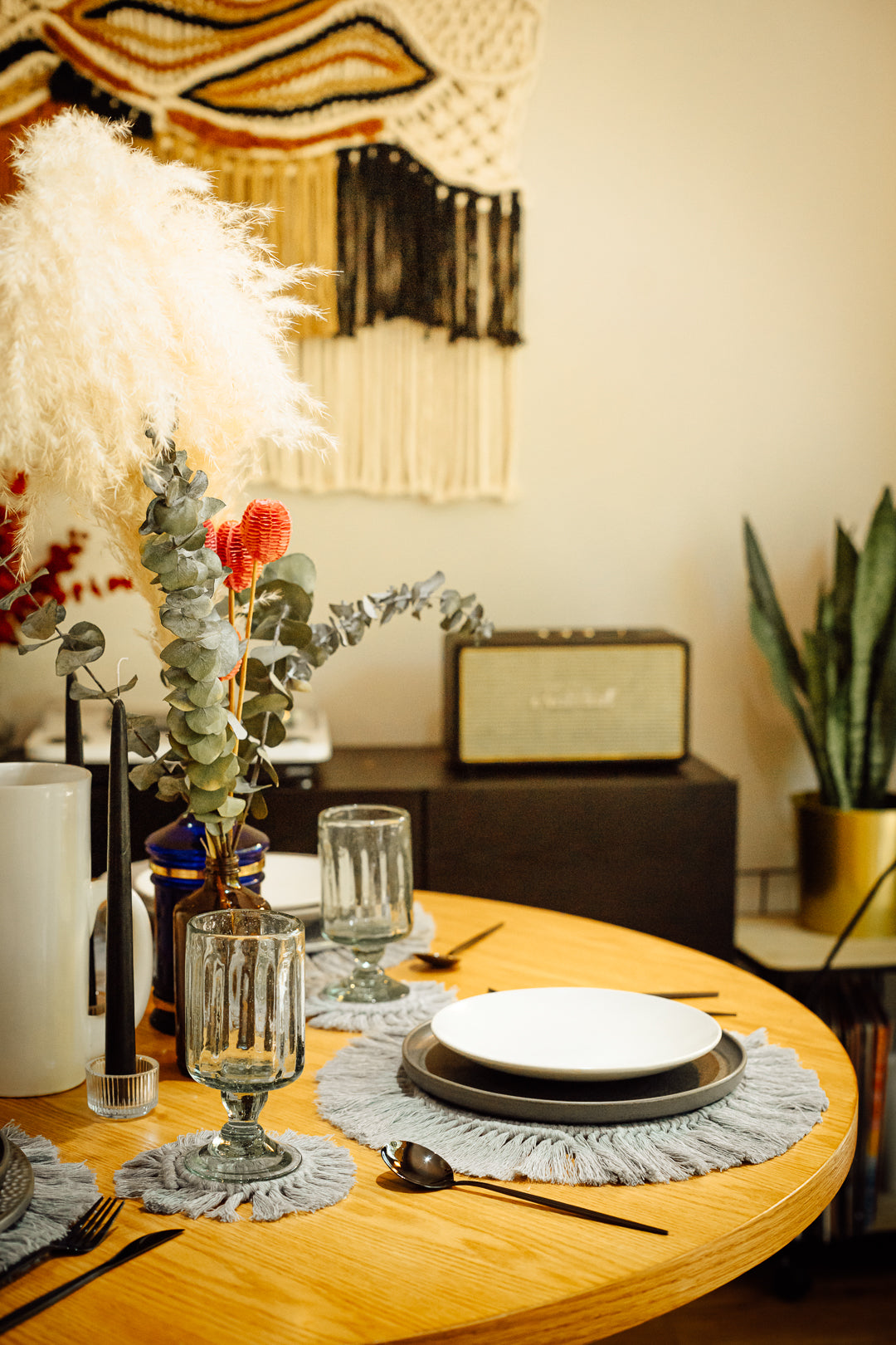 CIRROS -  BAJO PLATO - Mantel Macramé