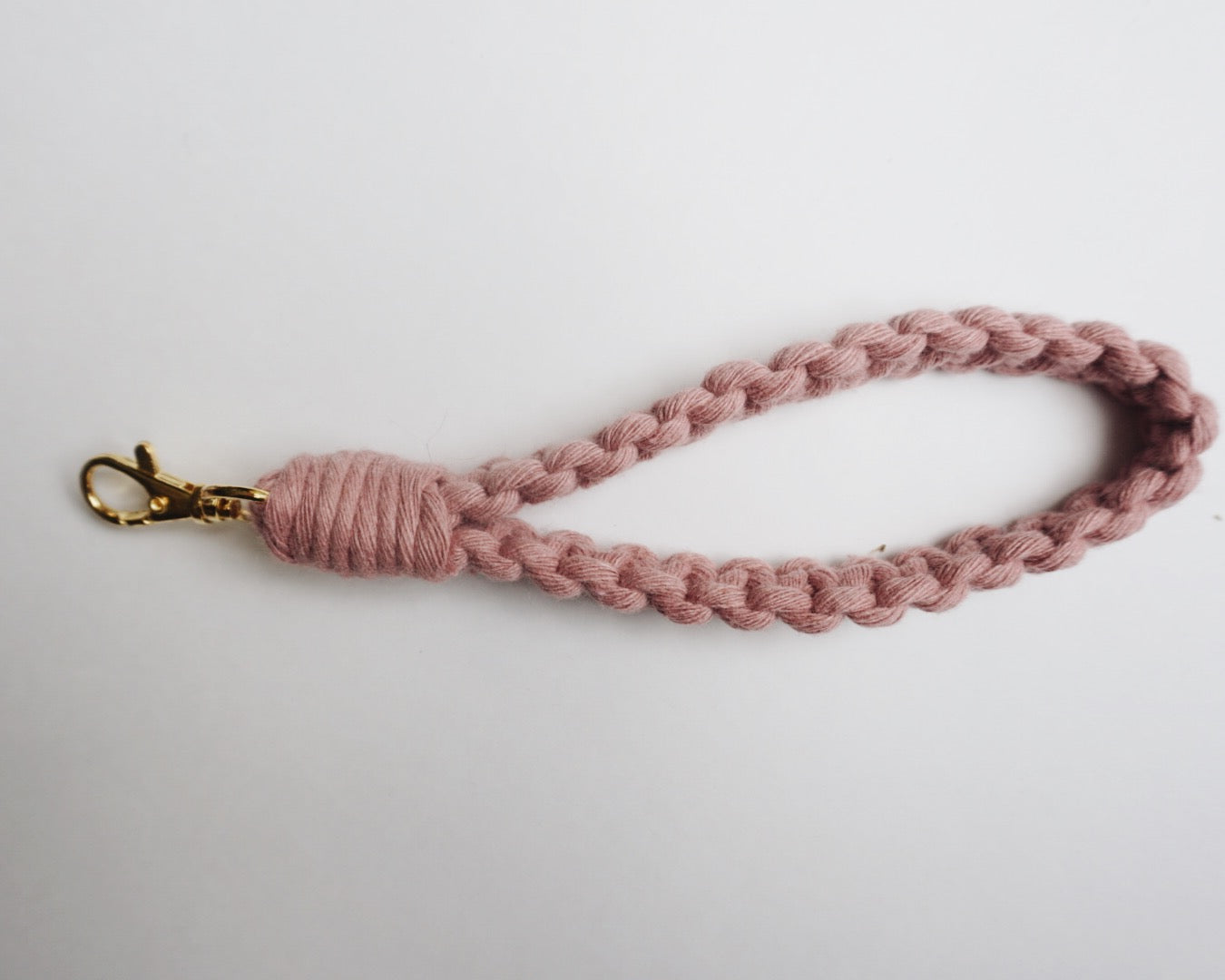 AMANDA - Xinaxi Wristlets - Llaveros macramé