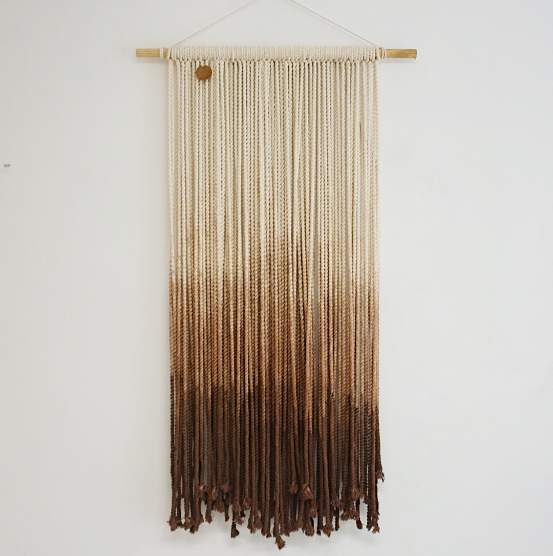 GAIA - Tapiz Macrame Teñido Grande